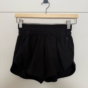 Lululemon Tracker Low-Rise Lined Short 4" Womens Sz 4 Black Running LW7AZ2S
